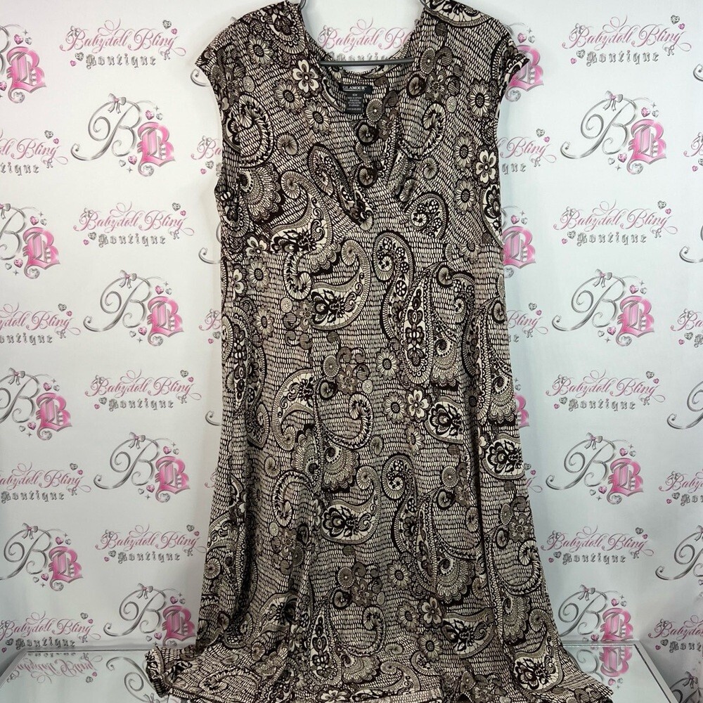Glamour dress long boho flowy sleeveless tshirt style Paisley Print Maxi Dress